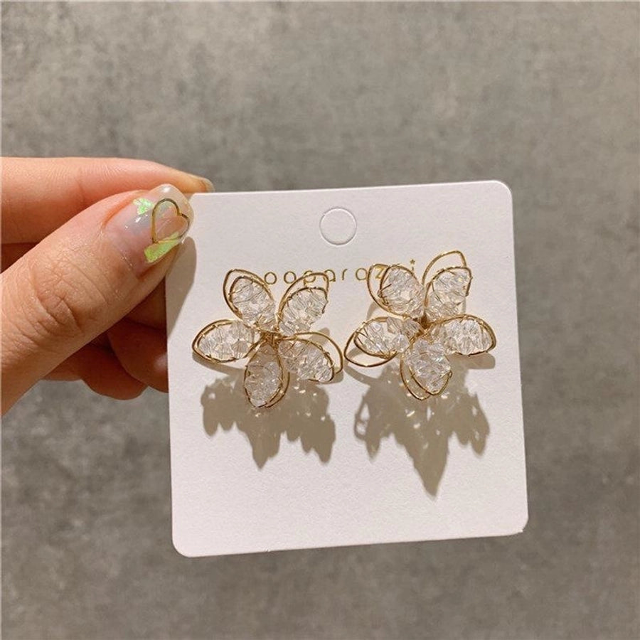 hollow crystal flower earrings